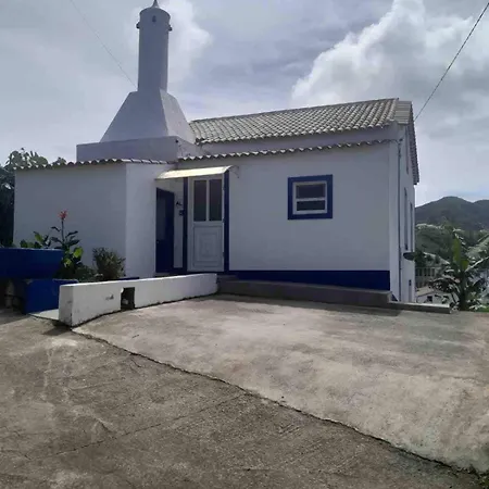 Lovely House On Santa Maria Island Azores Сasa de vacaciones Santa Bárbara